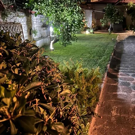 Alkistis House Case de vacanță *
