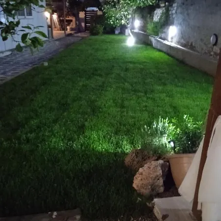 Alkistis House *
