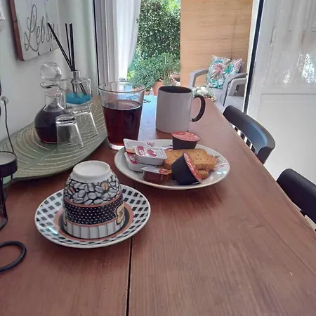 Alkistis House *