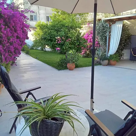 Alkistis House